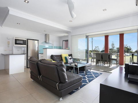 The Pilotage 2 - On Clarence Street - Your Accommodation 0