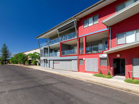 The Pilotage 2 - On Clarence Street - Your Accommodation 3