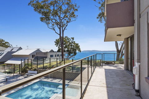 The Poplars, Unit 2/36 Magnus Street - Your Accommodation 0
