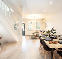 THE RENWICK - Hosted by L'Abode Accommodation - Your Accommodation