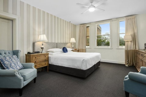 The Russell Hotel - Your Accommodation 1