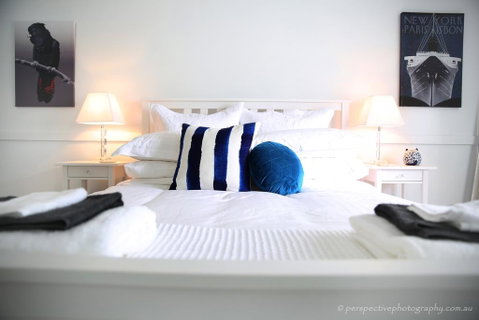 The Sampson - Orange - Your Accommodation 2