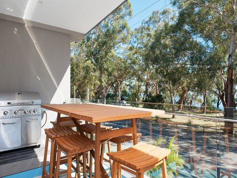 The Seahorse @ Nelson Bay - Your Accommodation 1