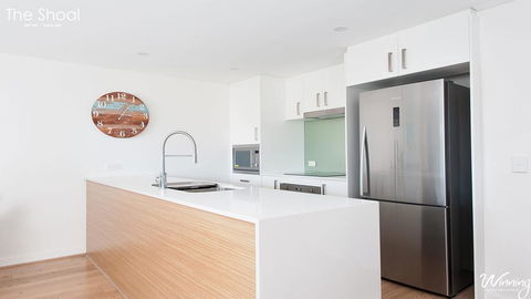 The Shoal Apartments, Unit 202/4-8 Bullecourt Street - Your Accommodation 1