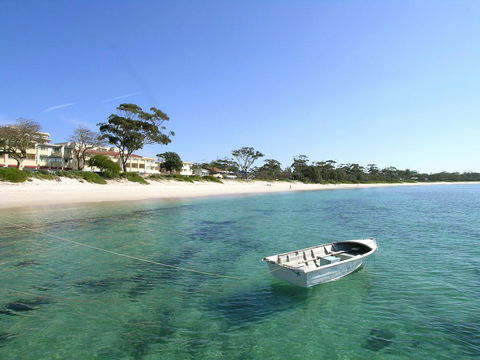 The Shoal Apartments, Unit 202/4-8 Bullecourt Street - Your Accommodation 3