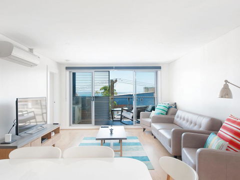 The Shoal, Unit 210/4-8 Bullecourt Street - Your Accommodation 1