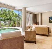 The Stanwell Beach Glass House - beach  pool - Your Accommodation