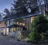 The Stone on the Hill - 3 bedroom house - Your Accommodation