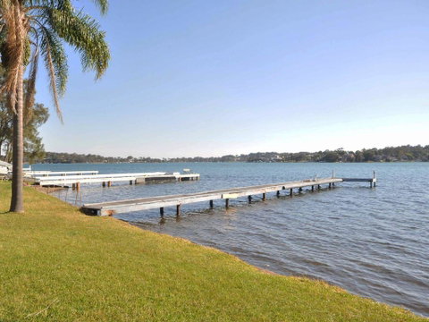 The Studio On The Lake @ Fishing Point, Lake Macquarie - Honestly Put The Line In And Catch Fish - Your Accommodation 0