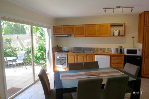 The Wave Oasis SC B&B - Your Accommodation 1