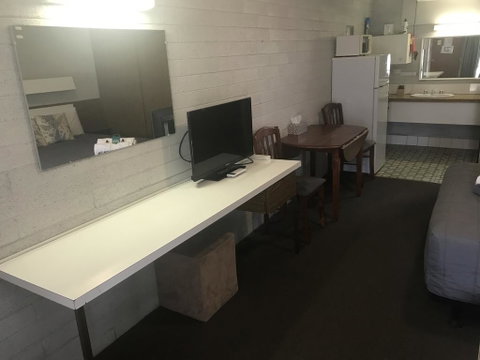 Thomas Lodge Motel - Your Accommodation 2