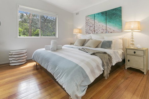 To The Beach - Your Accommodation 2