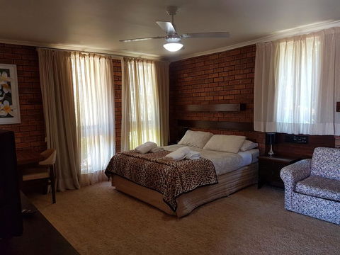 Toora Lodge Motel - Your Accommodation 2