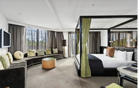 Top Private Service, Business Reception, Alternative Travel - Your Accommodation 1