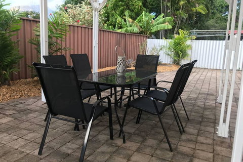 Townsville Wistaria Spacious Home - Your Accommodation 0