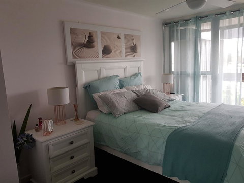 Trafalgar Towers - Your Accommodation 2