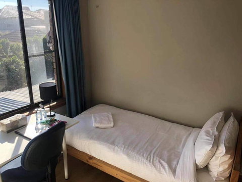 Traveler's Affordable Studio Unit (Beverly Hills) - Your Accommodation 1