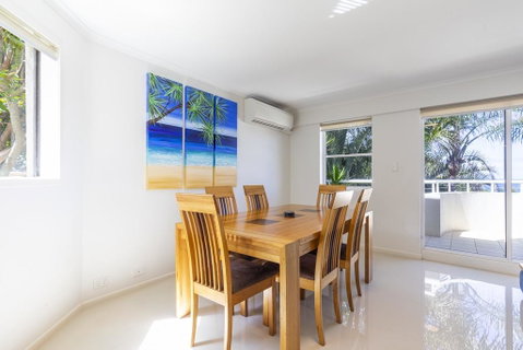 Tropical & Modern With Rooftop Terrace - Your Accommodation 2