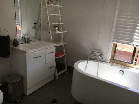 Tropical Farm Stay - Your Accommodation 1