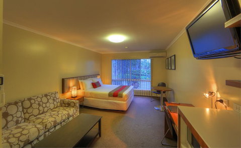 Tropixx Motel & Restaurant - Your Accommodation 2