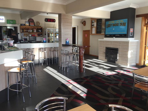 Tumut Star Hotel - Your Accommodation 1