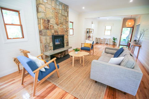 Two Oaks - Your Accommodation 0