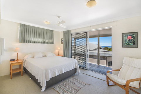 Unit 3 At 4 Pelican Street, Peregian Beach, Noosa Shire - Your Accommodation 3