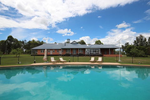 Verona House - Your Accommodation 0