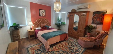 Victoria House - Your Accommodation 0