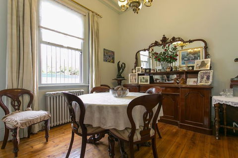 VIGNACOURT MANSION RICHMOND HILL - Your Accommodation 1