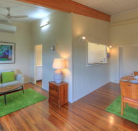 Village Stays Coldstream Gallery Apartment - Your Accommodation