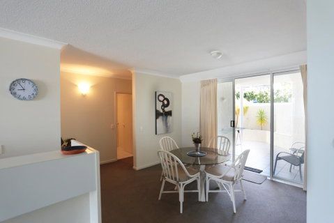 Visit The Cote D'Azur In Sunshine Beach - Your Accommodation 3
