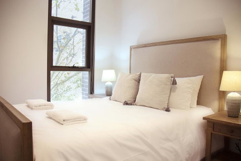 Walking To Darling Harbour, Townhall, QVB,ICC. - Your Accommodation 3