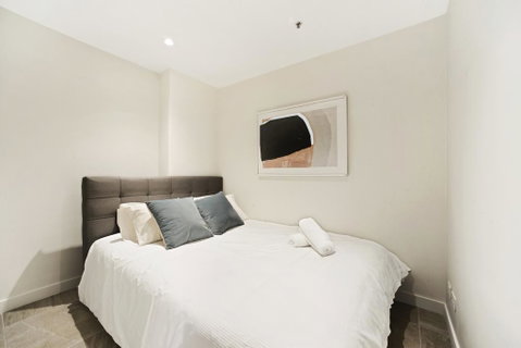 Walking To Darling Harbour, Townhall, QVB,ICC. - Your Accommodation 1