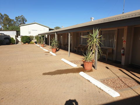 Warrego Motel - Your Accommodation 1