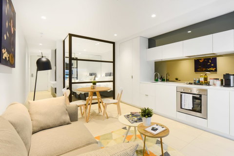 The Canvas Apartment Hotel - Your Accommodation 13