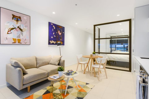 The Canvas Apartment Hotel - Your Accommodation 14
