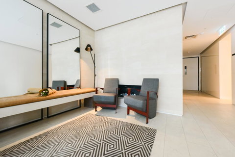 The Canvas Apartment Hotel - Your Accommodation 44