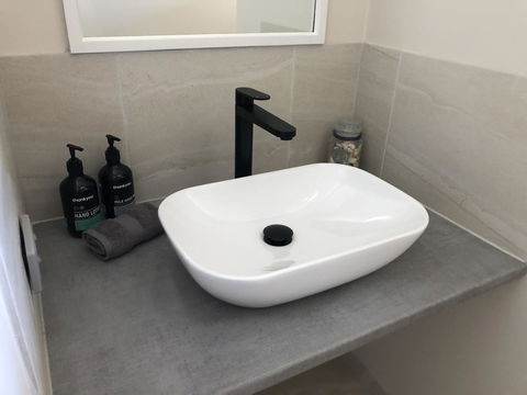 The PC Cottage - Your Accommodation 11