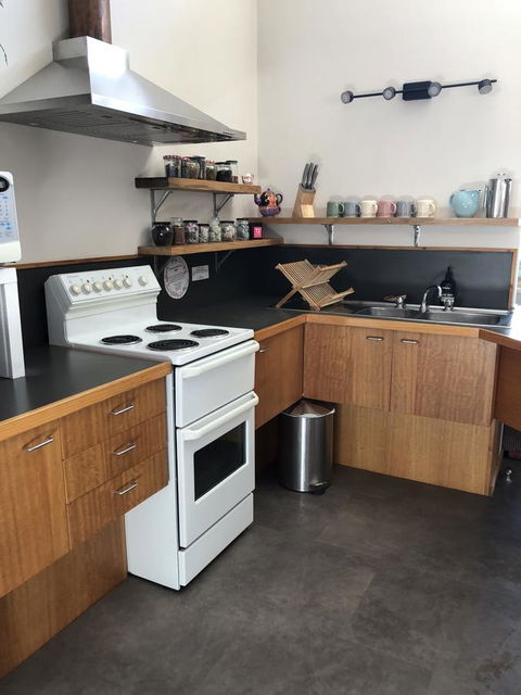 The PC Cottage - Your Accommodation 15