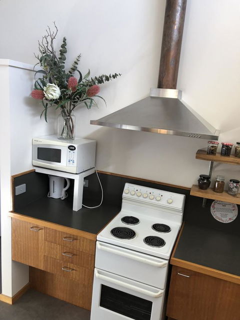 The PC Cottage - Your Accommodation 17