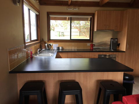 Red Ceder Cottage - Great Ocean Road - Port Campbell - Your Accommodation 13