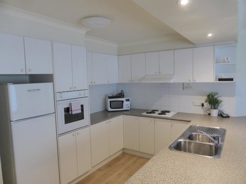 Lifestyle Apartments At Ferntree - Your Accommodation 10