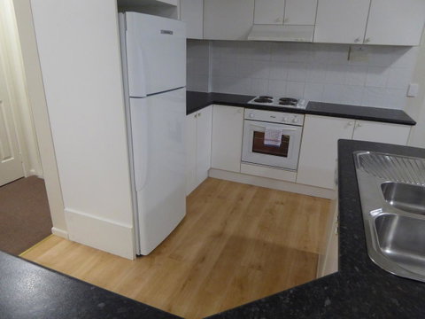 Lifestyle Apartments At Ferntree - Your Accommodation 26