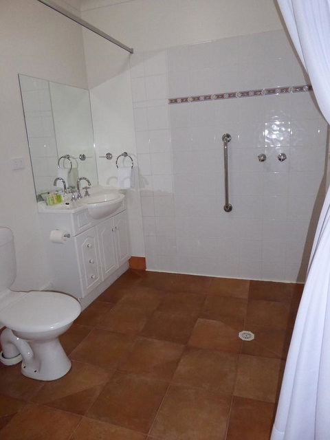 Lifestyle Apartments At Ferntree - Your Accommodation 25