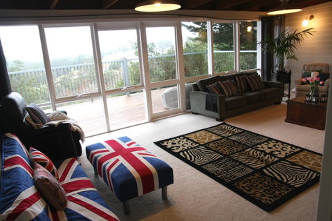 Beautiful View House - Your Accommodation 4
