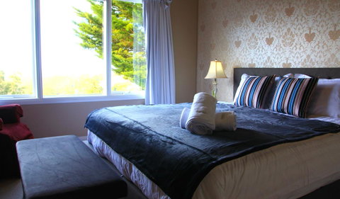 Beautiful View House - Your Accommodation 13