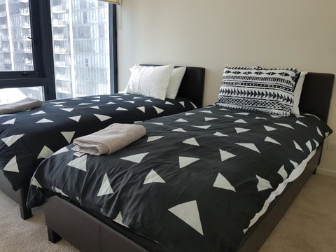 ReadySet Apartments At Southbank One - Your Accommodation 4