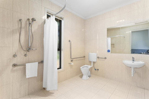 Quality Hotel Point Cook - Your Accommodation 1