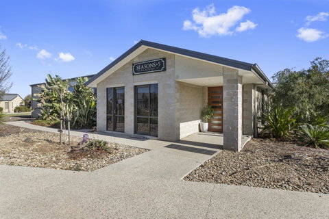 Quality Hotel Point Cook - Your Accommodation 2